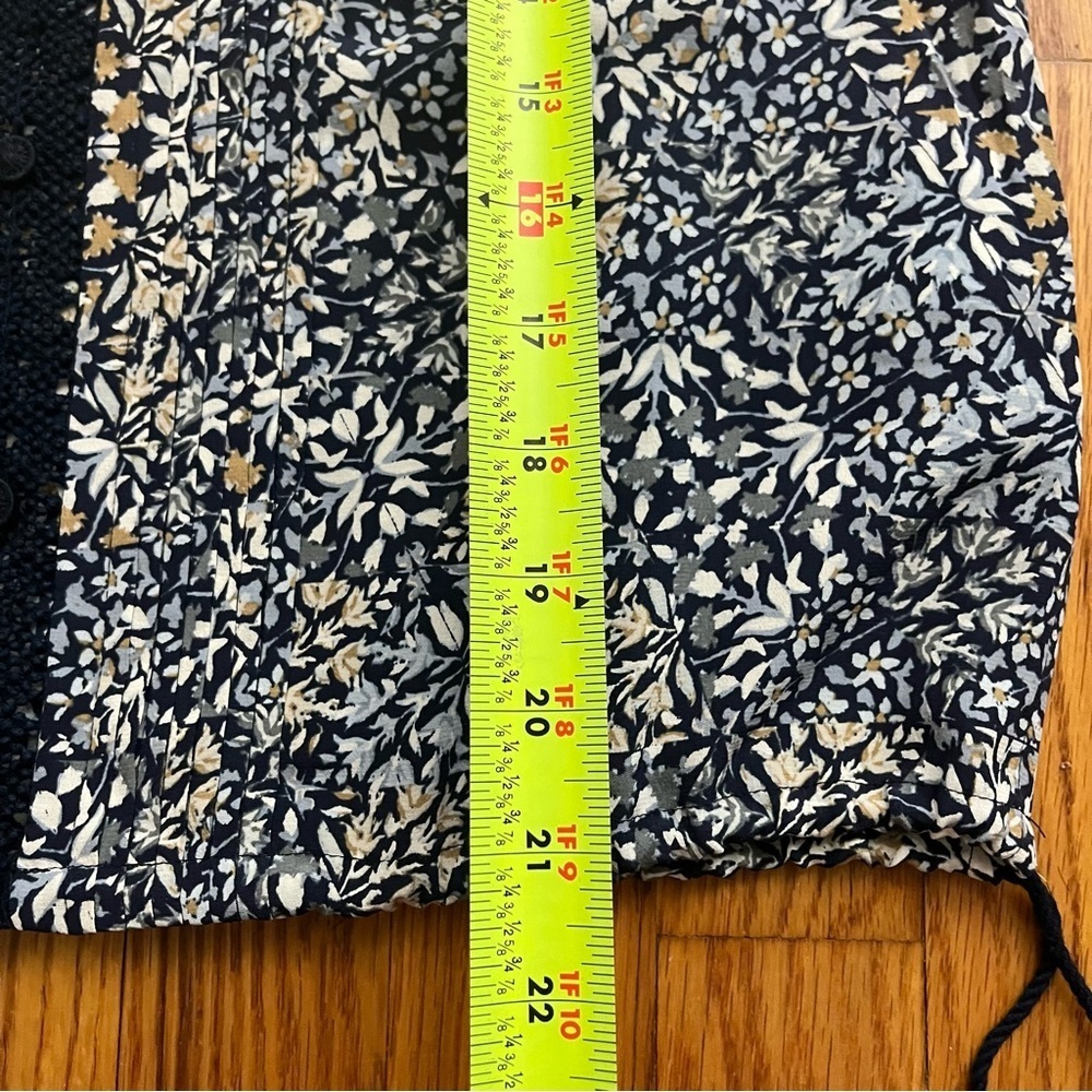 Tory Burch Floral Print Sleeveless Blouse Drawstring Tassels EUC Sz 4 Boho Work - Picture 8 of 8